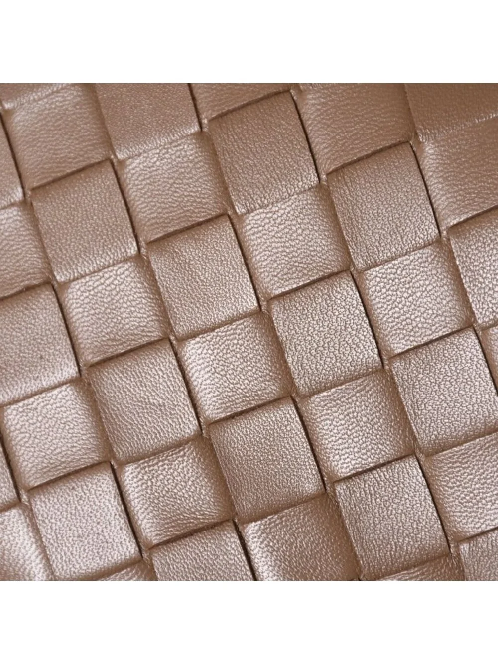 Bottega Veneta Andiamo Clutch Metal Knot Closure Brown Bifold Intrecciato Gold
